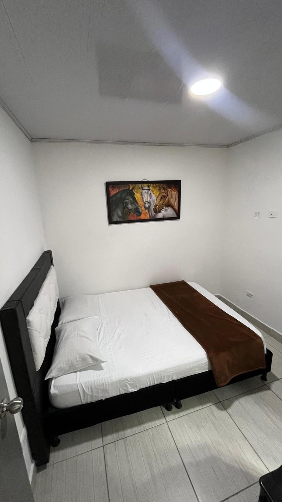 Apartamentos Family Santa Rosa de Cabal Exteriör bild